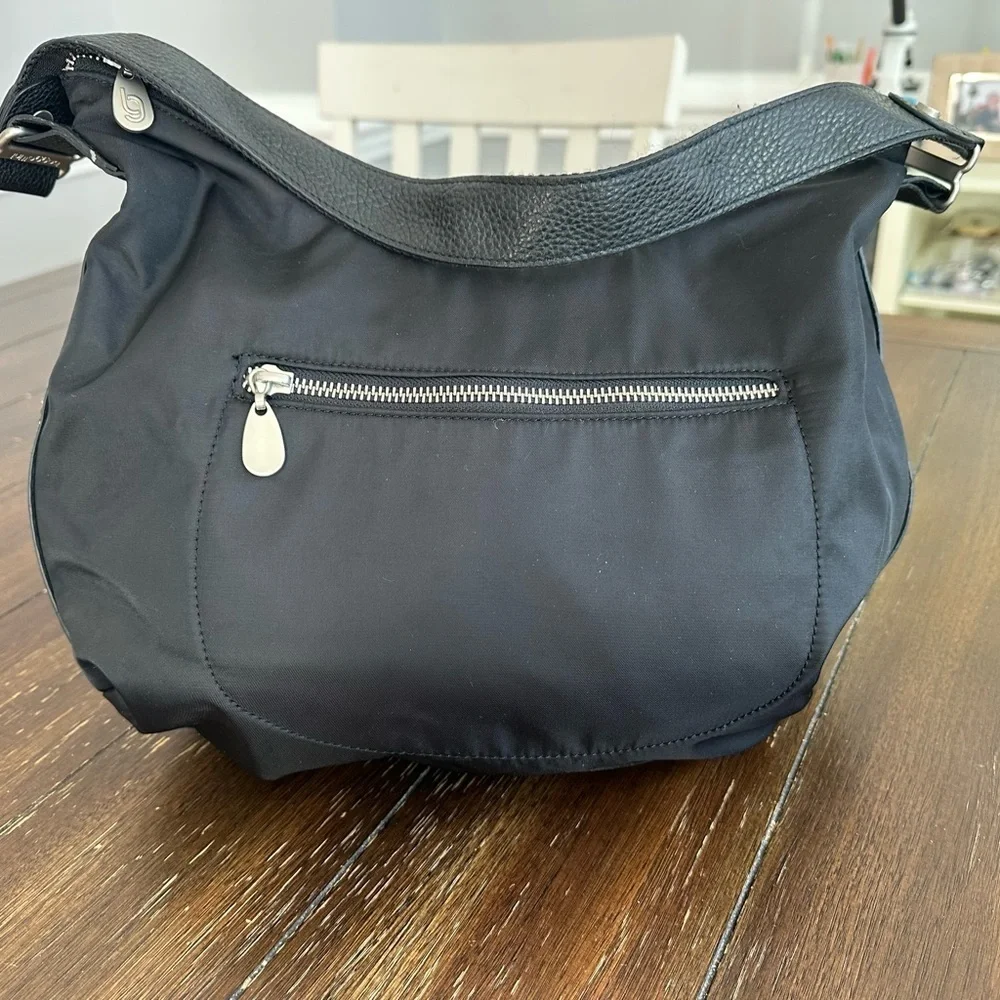 Baggallini hobo bag